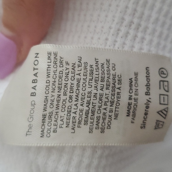 The Group by Babaton Elevation Cropped Waffle Long Sleeve Size Medium - Picture 5 of 6